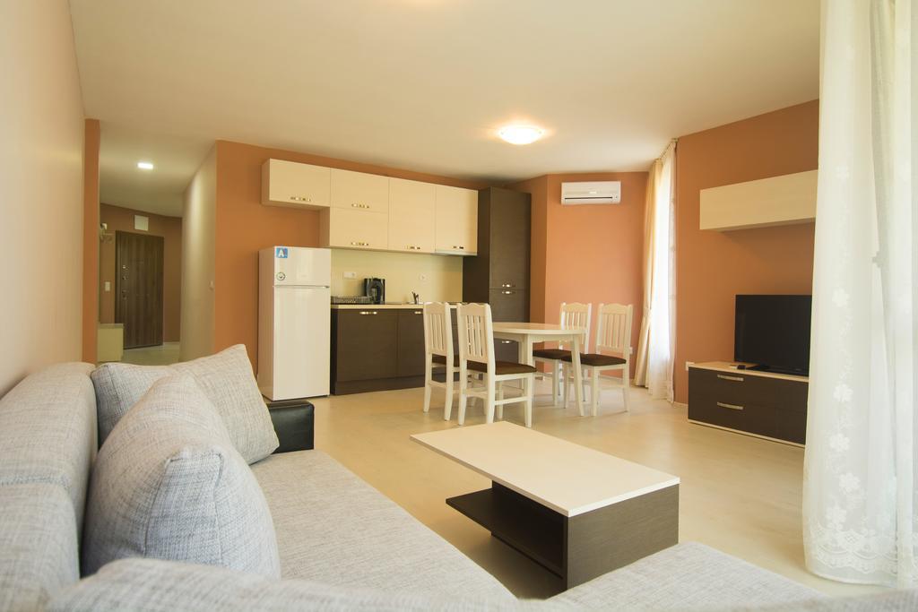 Holiday Village Lozenets Extérieur photo